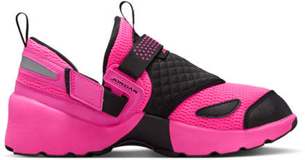 Jordan Trunner Lx Sneakers Dames - Rood - Maat 38.5 - Mesh/Synthetisch Red