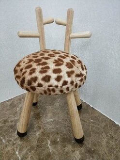 Joylive Nordic Creatieve Ins Kinderen Massief Houten Kruk Kleuterschool Tafel En Stoel Kruk Kinderstoel School Bureau En Stoel Sika hert met hoes