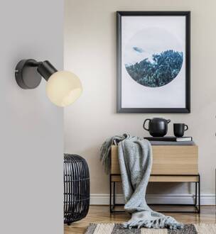 JUST LIGHT. Loki wandlamp, zwart, ijzer, glas zwart, wit