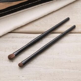 Kai cosmeup Eyeshadow Brush Set 2 pcs