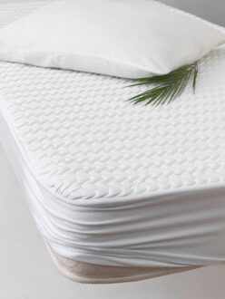 Katoen Matrasbeschermer Vloeibare Proof Gewatteerde Matras Pad Antibacteriële Luchtdoorlatendheid Hoge Seizoen Niet Zweet