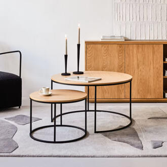 Kave Home Ronde Bijzettafel 'Yoana' Eiken en metaal, Set van 2 stuks, kleur Zwart Naturel/Zwart