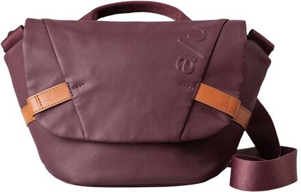 Kazo cherry laquer damestas Rood - H 18 x B 29 x D 7 cm