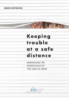 Keeping trouble at a safe distance - eBook Remco Spithoven (9462747547)