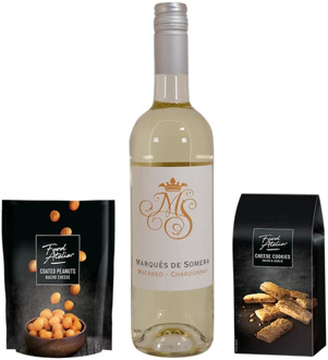 Kerstgeschenk witte-wijn-kaaskoekjes-borrelnootjes