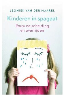 Kinderen in spagaat - Boek Leoniek van der Maarel (9025902014)