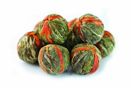 Китайский элитный чай Gutenberg Бай Юй Лянь (Белый лотос благоденствия) шарик с цветком лилии 500 гр