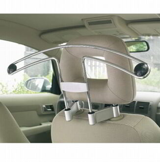 Kledinghanger auto