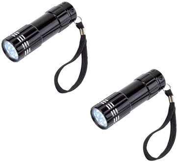 Kleine 9 LED krachtige pocket zaklamp - 4x stuks - zwart - 9 cm - met batterijen en koordje