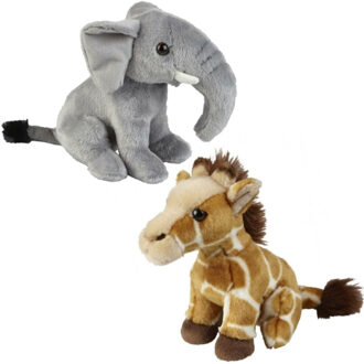 Knuffeldieren set olifant en giraffe pluche knuffels 18 cm - Knuffeldier Bruin