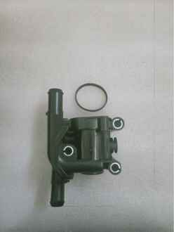 Koelsysteem Thermostaat Voor Ford Escape Focus Voor Mazda Tribute 2.0L 2001-2004 Oem: YS4Z-8592-BD