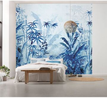 Komar Fotobehang - Blue Jungle 300x280cm - Vliesbehang Multikleur