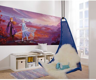 Komar Fotobehang - Frozen Panorama 368x127cm - Papierbehang Multikleur