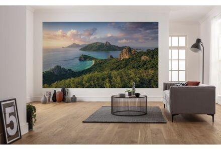 Komar Fotobehang - Monkey Island 350x200cm - Vliesbehang Multikleur