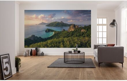 Komar Fotobehang - Monkey Island 350x200cm - Vliesbehang Multikleur