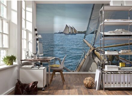 Komar Fotobehang - Sailing National Geographic 368x254cm - Papierbehang Multikleur