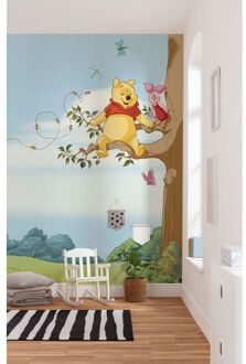 Komar Fotobehang - Winnie Pooh Tree 184x254cm - Papierbehang Multikleur