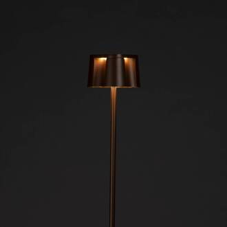 Konstsmide Mooie LED vloerlamp, roestkleurig, aluminium, IP54, dimmer, CCT