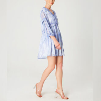 Korte trapeze chiffon jurk met abstracte print Hemelsblauw - XS