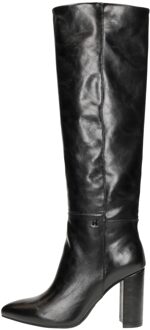 Krystal Indy Zwart - 37