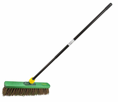 Kunststof harde straatbezem/buitenbezem palmvezel 40 cm met metalen telescoopsteel zwart 80 - 130 cm - Bezem Groen