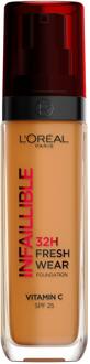L'Oréal Paris Infallible Mattifying Foundation - 330 Hazelnut