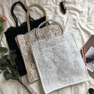 Lace Women's Shoulder Bag Fashion Retro Embroidery Hollow Straw Bag Leisure Big Capacity Beach Tote Handbag