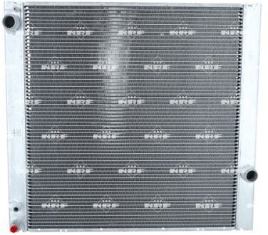 Land Rover Radiateur 53099