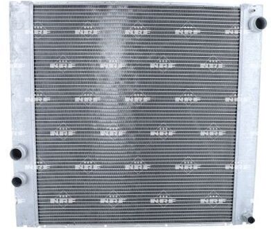 Land Rover Radiateur 53100