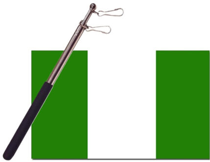 Landen vlag Nigeria - 90 x 150 cm - met compacte draagbare telescoop vlaggenstok - supporters