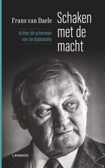 Lannoo Schaken met de macht