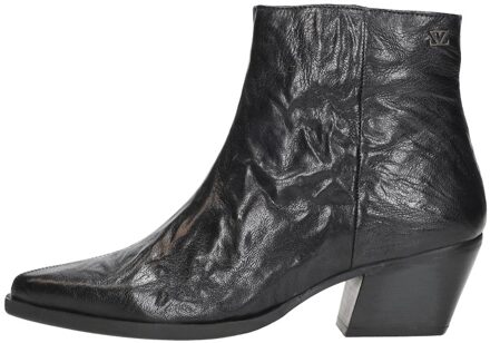 Lazamani River Zwart - 41