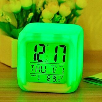LED Alarm Colock 7 Kleuren Veranderende Digitale Bureau Gadget Digital Alarm Thermometer Night Glowing Cube led Klok Thuis