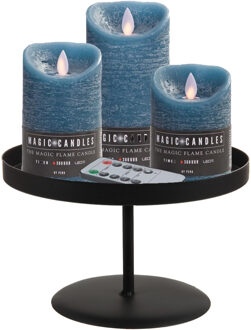 LED kaarsen/stompkaarsen - 3x st - jeans blauw - met zwart rond kaarsenbord 22 cm