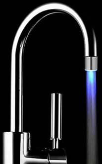 LED Kraan Licht Tap Nozzle RGB Kleur Knipperende Temperatuur Kraan Beluchter Waterbesparing Keuken Badkamer LED licht Accessoires
