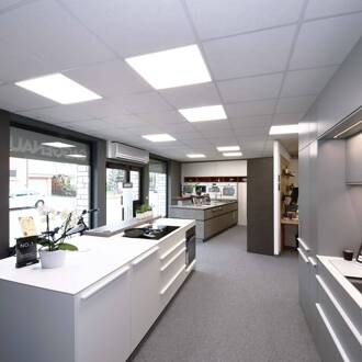 LED paneel Basic 62x62 cm 3.000 K verkeerswit (RAL 9016)