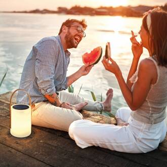 LED solar tafellamp Bari met RGB-kleurverandering wit