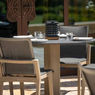 LED tafellamp op zonne-energie Tekura van teak hout licht, lijsteengrijs