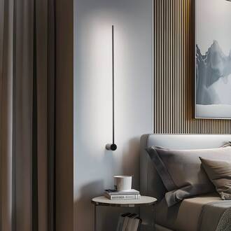 LED wandlamp Arm L, 105 cm hoog, zwart, metaal