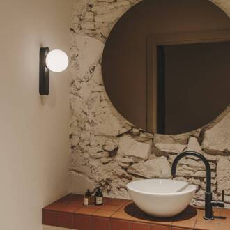 LED wandlamp Perlina, zwart, dimbaar zwart, opaal