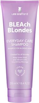 Lee Stafford Shampoo Lee Stafford Bleach Blondes Everyday Care Shampoo 250 ml