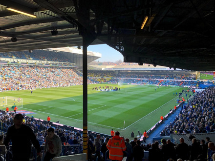 Leeds United vs Burnley FC (Premier League) (Eigen vervoer)