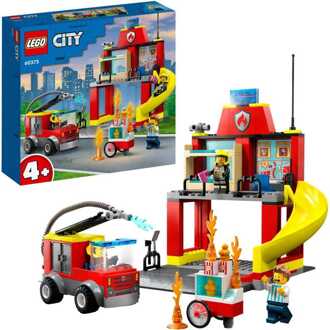 LEGO City 60375 De Brandweerkazerne en de Brandweerwagen Set