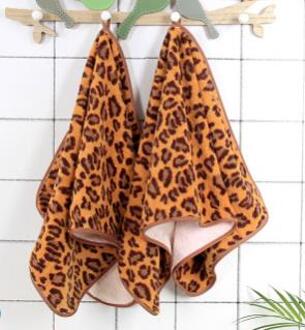 Leopard Handdoek Set Coral Fluwelen Handdoeken Voor Volwassenen Gezicht Handdoek Badkamer Sport 2 Stks/set bruin 2stk