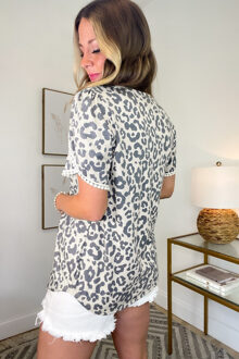 Leopardprint Korte Mouwen Top - maat S Lichtgrijs