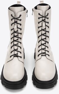 leren gevechtslaarzen voor dames met een dik platform, crèmekleurig