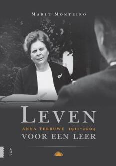 Leven voor een leer -  Marit Monteiro (ISBN: 9789048565221)
