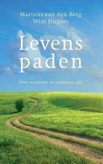 Levenspaden - Boek Marinus van den Berg (9025905390)