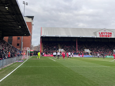 Leyton Orient - Bradford City (League One) (Eigen vervoer)