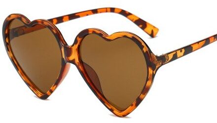 Liefde Hart Zonnebril Vrouwen Leuke Sexy Retro Cat Eye Vintage Goedkope Zonnebril UV400 Lens Vrouwelijke
